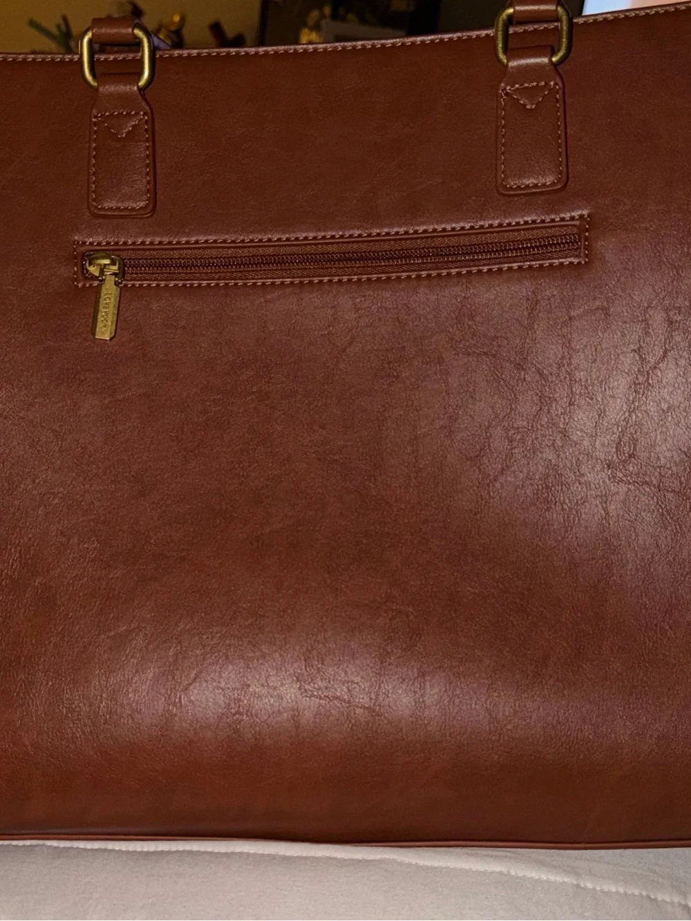 Lovevook tan leather